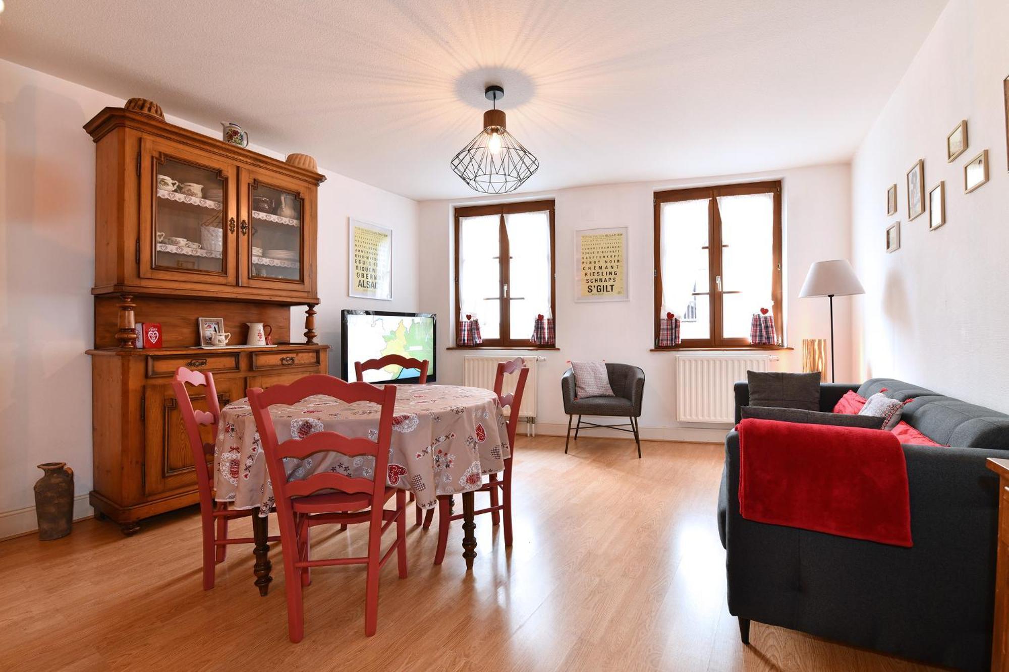 Au Nid D'Hirondelles Apartamento Ribeauvillé Exterior foto